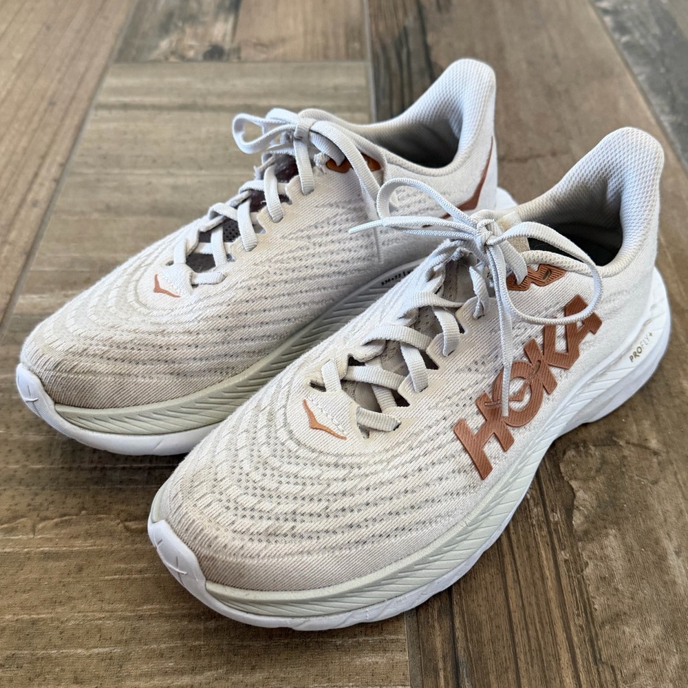 Hoka Mach 5 'White Copper' size 7.5